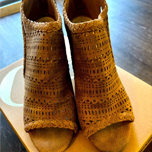 Fergalicious Parker Open Toe Ankle Boots - Picture 2 of 3